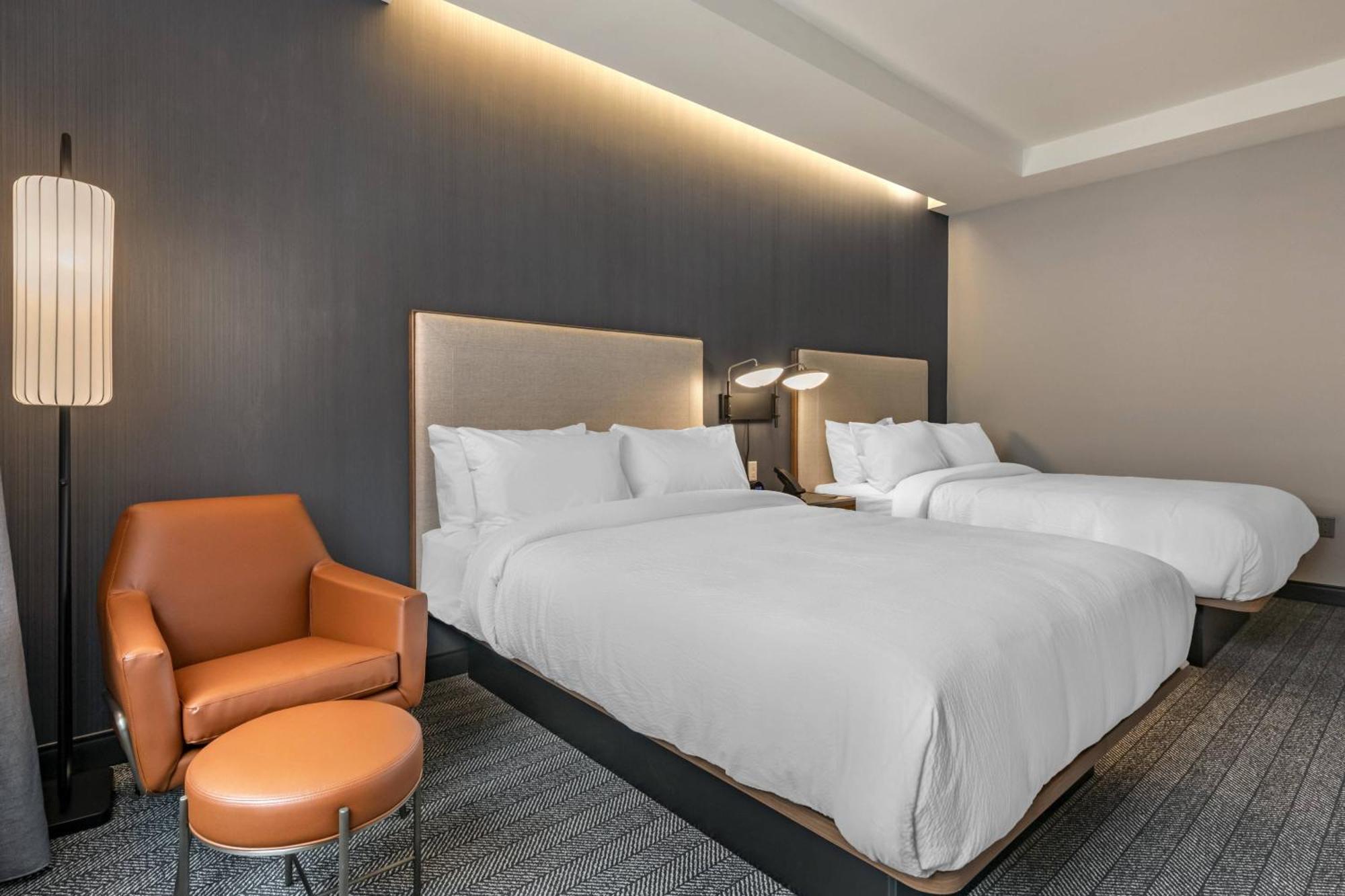 Courtyard By Marriott Fort Lauderdale Downtown Exterior photo